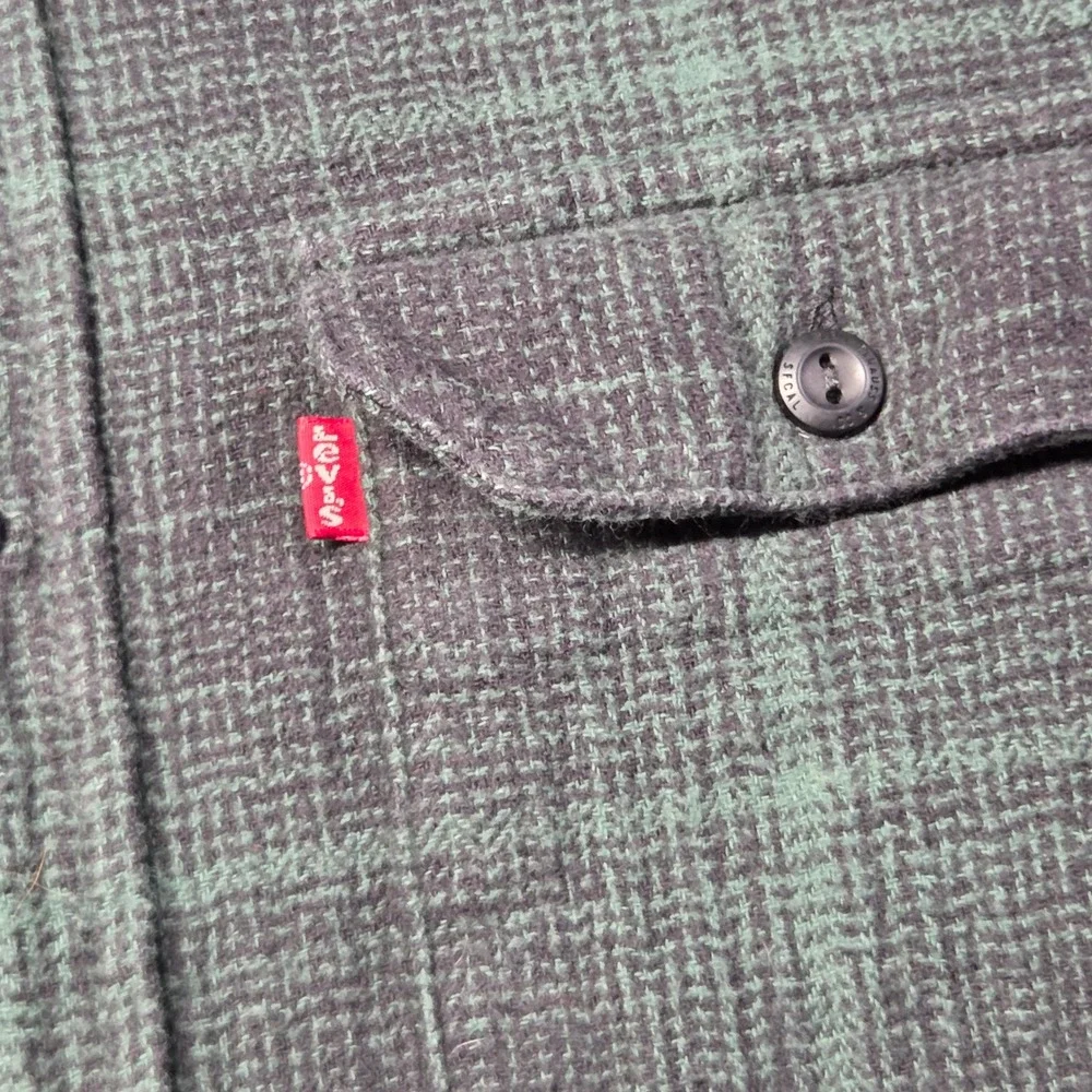 Levis Relaxed Fit Flannel Shirt Mens Large Green Black Plaid Long Sleeve 19587